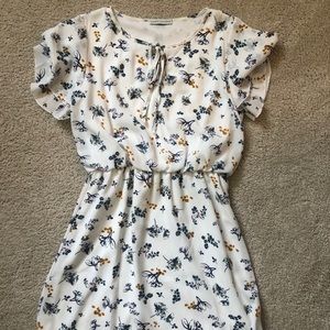 ADORABLE FLORAL MINI DRESS